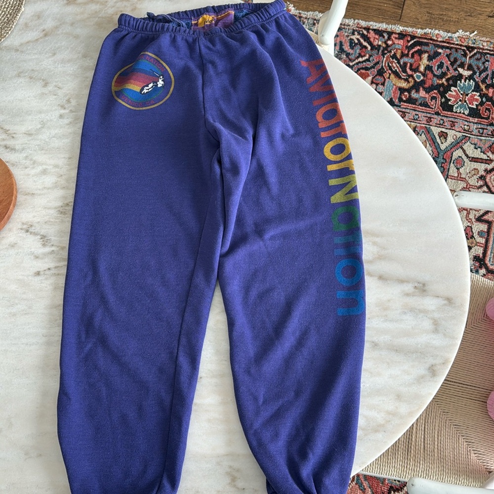 Aviator Nation size L logo sweats